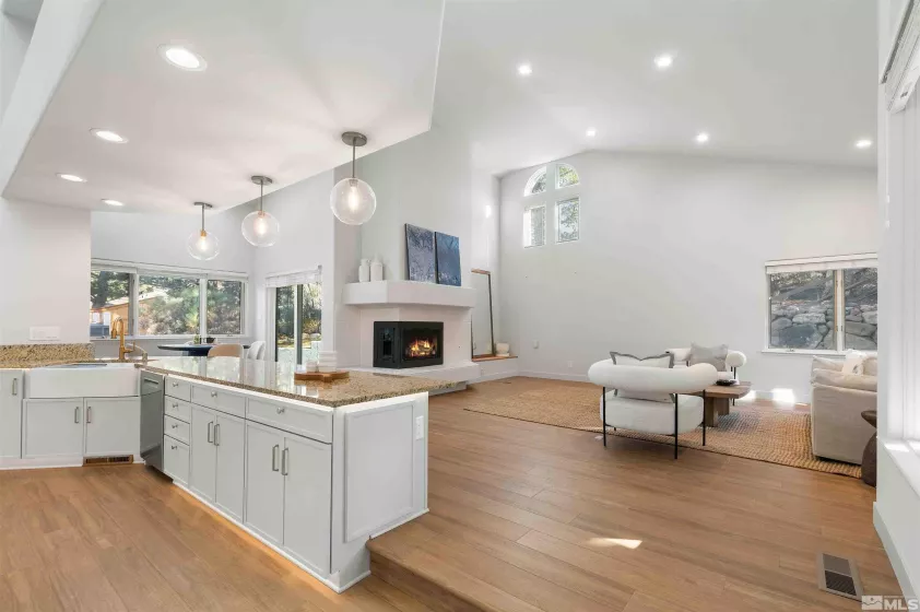 4292 Caughlin, Reno, Nevada 89519, 4 Bedrooms Bedrooms, ,4 BathroomsBathrooms,Residential,Residential,Caughlin,250003095