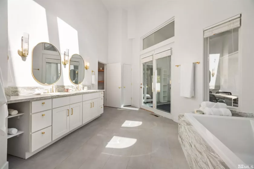 4292 Caughlin, Reno, Nevada 89519, 4 Bedrooms Bedrooms, ,4 BathroomsBathrooms,Residential,Residential,Caughlin,250003095