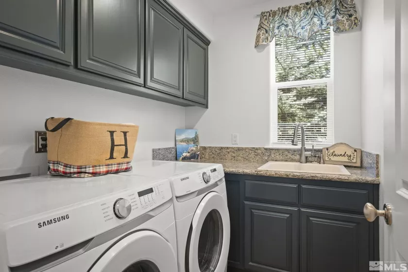 8485 Fairway Chase, Reno, Nevada 89523, 4 Bedrooms Bedrooms, ,4 BathroomsBathrooms,Residential,Residential,Fairway Chase,250005088
