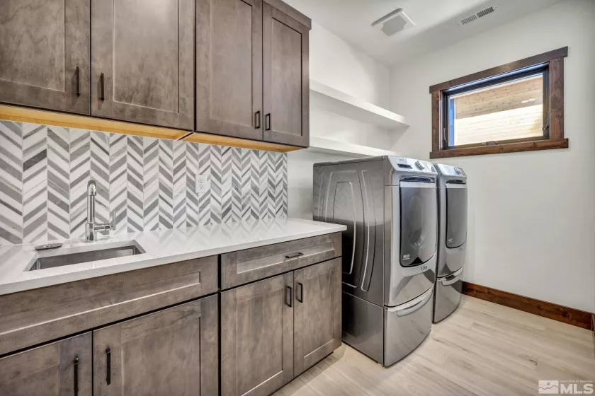 129 Sierra Colina, Stateline, Nevada 89449, 3 Bedrooms Bedrooms, ,3 BathroomsBathrooms,Residential,Residential,Sierra Colina,250002182