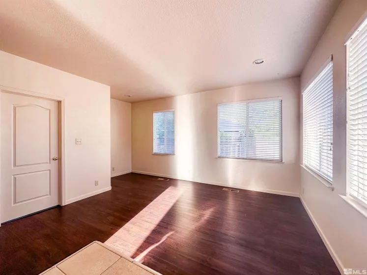 1883 Cambridge Hills, Reno, Nevada 89523, 4 Bedrooms Bedrooms, ,3 BathroomsBathrooms,Residential,Residential,Cambridge Hills,250005935
