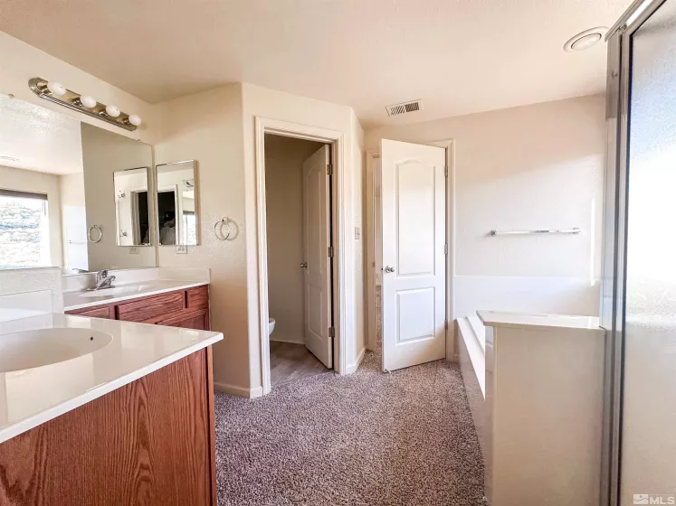 1883 Cambridge Hills, Reno, Nevada 89523, 4 Bedrooms Bedrooms, ,3 BathroomsBathrooms,Residential,Residential,Cambridge Hills,250005935