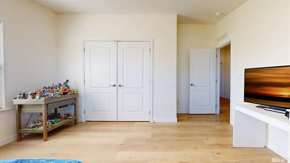 4560 Crosswind, Winnemucca, Nevada 89445, 5 Bedrooms Bedrooms, ,3 BathroomsBathrooms,Residential,Residential,Crosswind,250006002