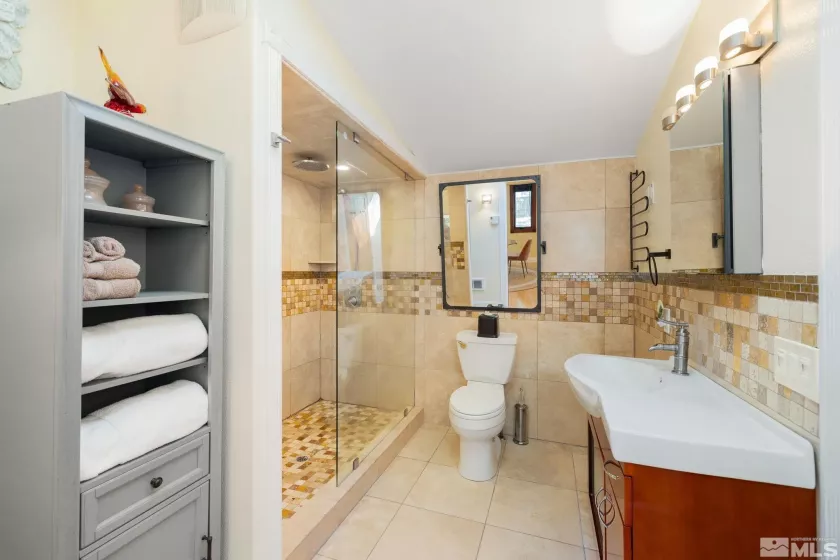 1550 Mount Rose, Reno, Nevada 89509, 1 Bedroom Bedrooms, ,1 BathroomBathrooms,Residential,Residential,Mount Rose,250006005