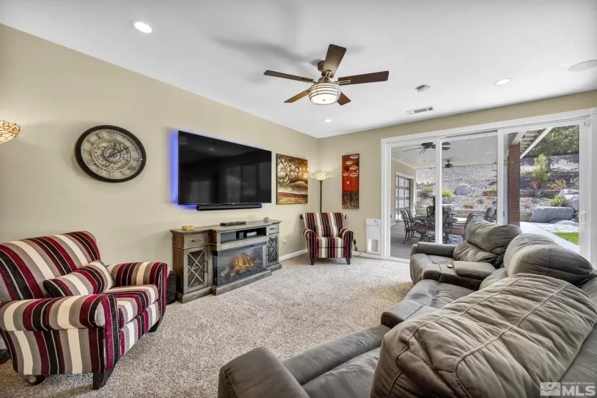 6015 Stillmeadow, Reno, Nevada 89502, 3 Bedrooms Bedrooms, ,3 BathroomsBathrooms,Residential Lease,Manufactured,Stillmeadow,250006008