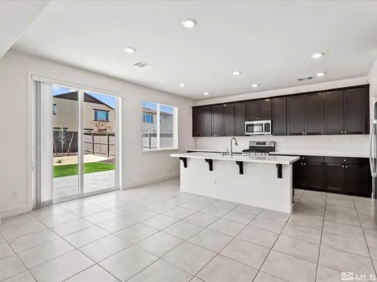 6813 Rivaldo, Sparks, Nevada 89436, 3 Bedrooms Bedrooms, ,3 BathroomsBathrooms,Residential,Residential,Rivaldo,250006010
