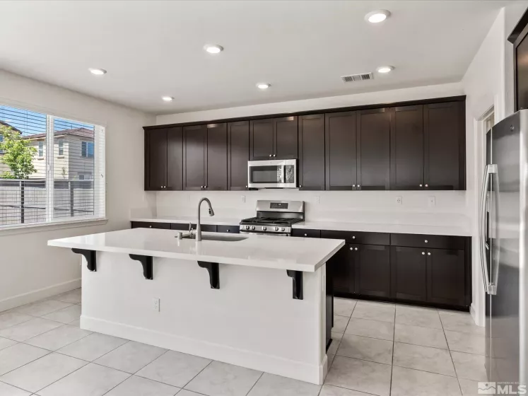 6813 Rivaldo, Sparks, Nevada 89436, 3 Bedrooms Bedrooms, ,3 BathroomsBathrooms,Residential,Residential,Rivaldo,250006010