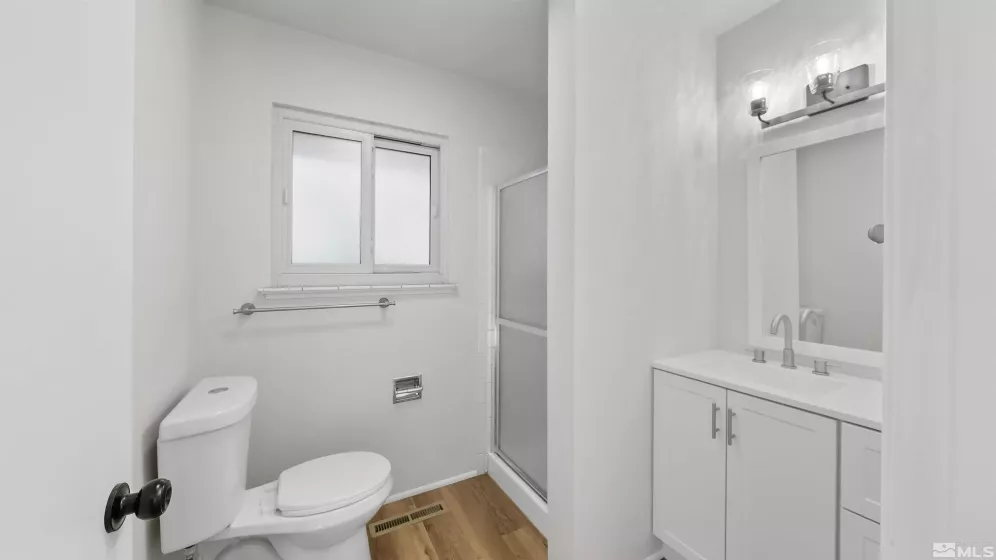 3230 Sprout, Sparks, Nevada 89431, 3 Bedrooms Bedrooms, ,2 BathroomsBathrooms,Residential,Residential,Sprout,250006011