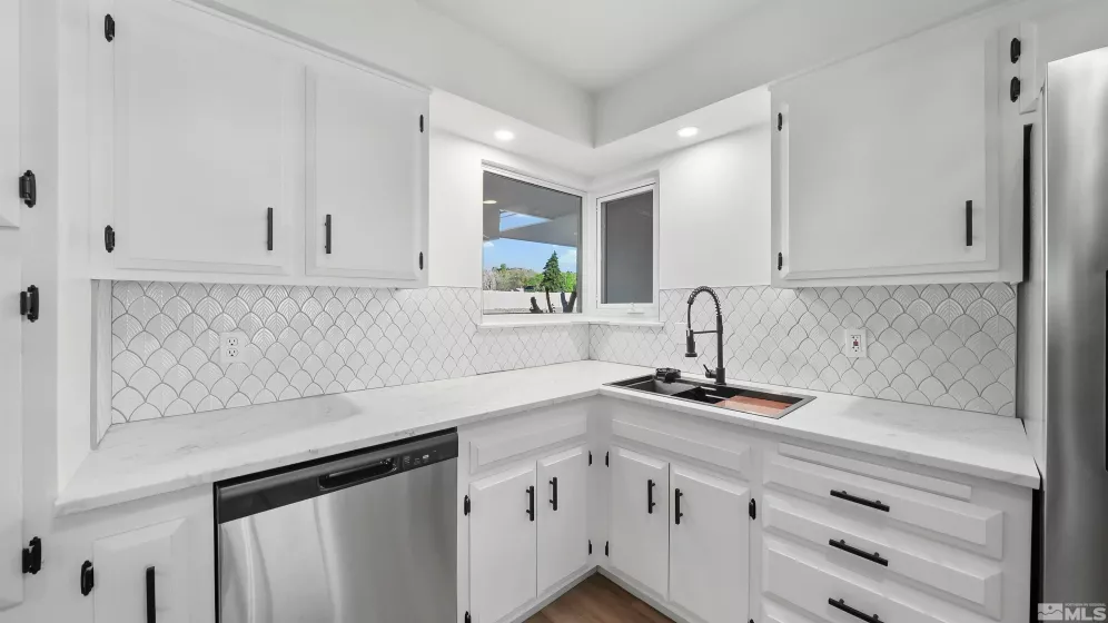 3230 Sprout, Sparks, Nevada 89431, 3 Bedrooms Bedrooms, ,2 BathroomsBathrooms,Residential,Residential,Sprout,250006011