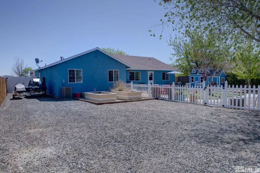 3215 Spring, Silver Springs, Nevada 89429, 3 Bedrooms Bedrooms, ,2 BathroomsBathrooms,Residential,Residential,Spring,250005993