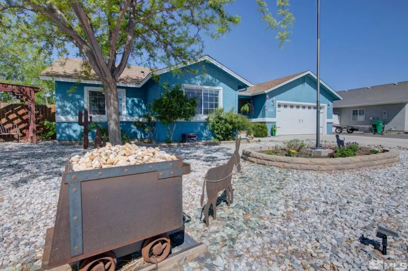 3215 Spring, Silver Springs, Nevada 89429, 3 Bedrooms Bedrooms, ,2 BathroomsBathrooms,Residential,Residential,Spring,250005993