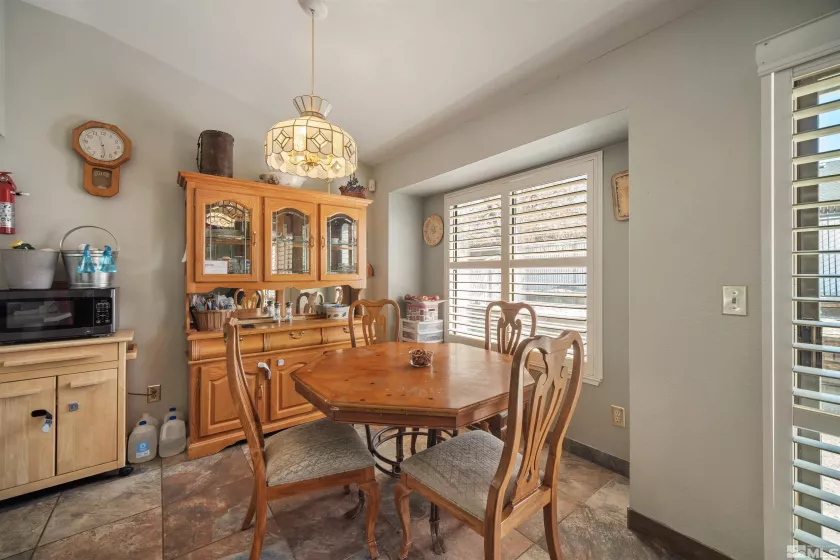 1702 Johns, Fernley, Nevada 89408, 3 Bedrooms Bedrooms, ,2 BathroomsBathrooms,Residential,Residential,Johns,250006013