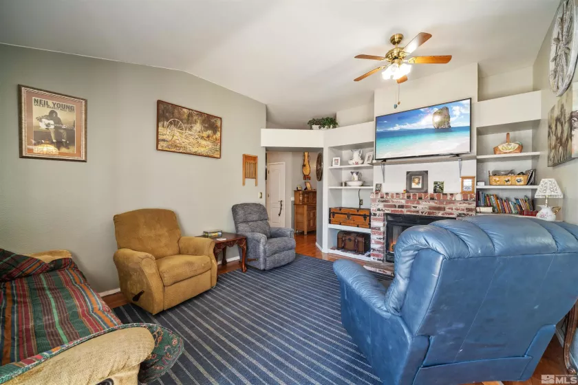 1702 Johns, Fernley, Nevada 89408, 3 Bedrooms Bedrooms, ,2 BathroomsBathrooms,Residential,Residential,Johns,250006013