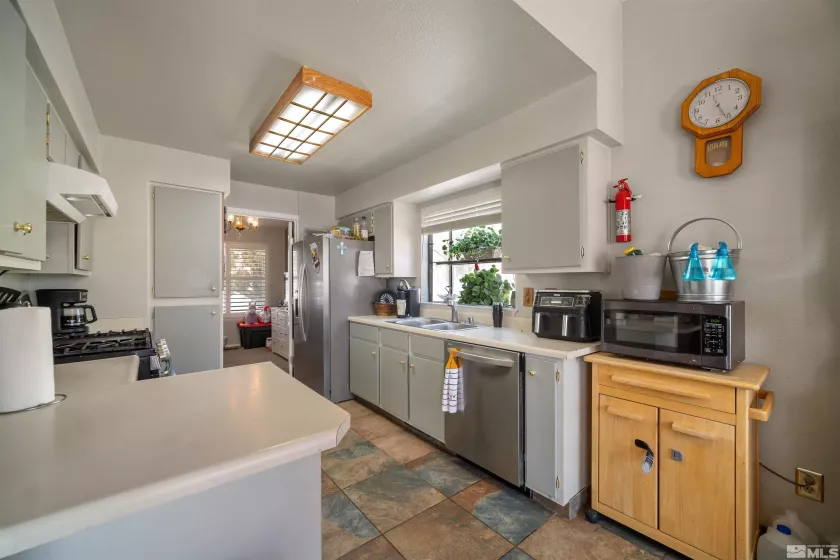 1702 Johns, Fernley, Nevada 89408, 3 Bedrooms Bedrooms, ,2 BathroomsBathrooms,Residential,Residential,Johns,250006013