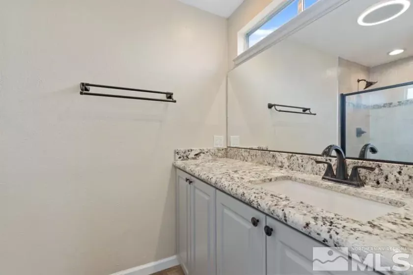 68 Zircon, Reno, Nevada 89521, 3 Bedrooms Bedrooms, ,2 BathroomsBathrooms,Residential,Residential,Zircon,250004689