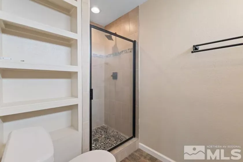68 Zircon, Reno, Nevada 89521, 3 Bedrooms Bedrooms, ,2 BathroomsBathrooms,Residential,Residential,Zircon,250004689