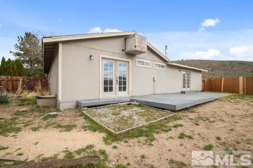 68 Zircon, Reno, Nevada 89521, 3 Bedrooms Bedrooms, ,2 BathroomsBathrooms,Residential,Residential,Zircon,250004689