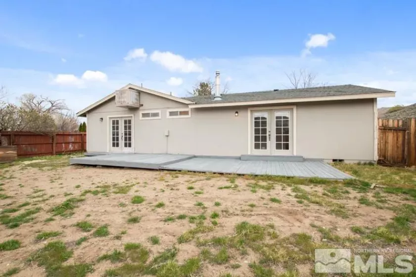68 Zircon, Reno, Nevada 89521, 3 Bedrooms Bedrooms, ,2 BathroomsBathrooms,Residential,Residential,Zircon,250004689