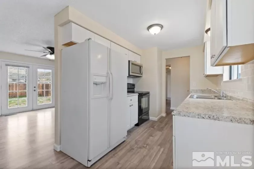 68 Zircon, Reno, Nevada 89521, 3 Bedrooms Bedrooms, ,2 BathroomsBathrooms,Residential,Residential,Zircon,250004689