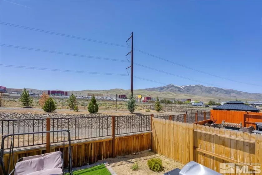8838 Wolf Moon, Reno, Nevada 89506, 4 Bedrooms Bedrooms, ,3 BathroomsBathrooms,Residential,Residential,Wolf Moon,250006014