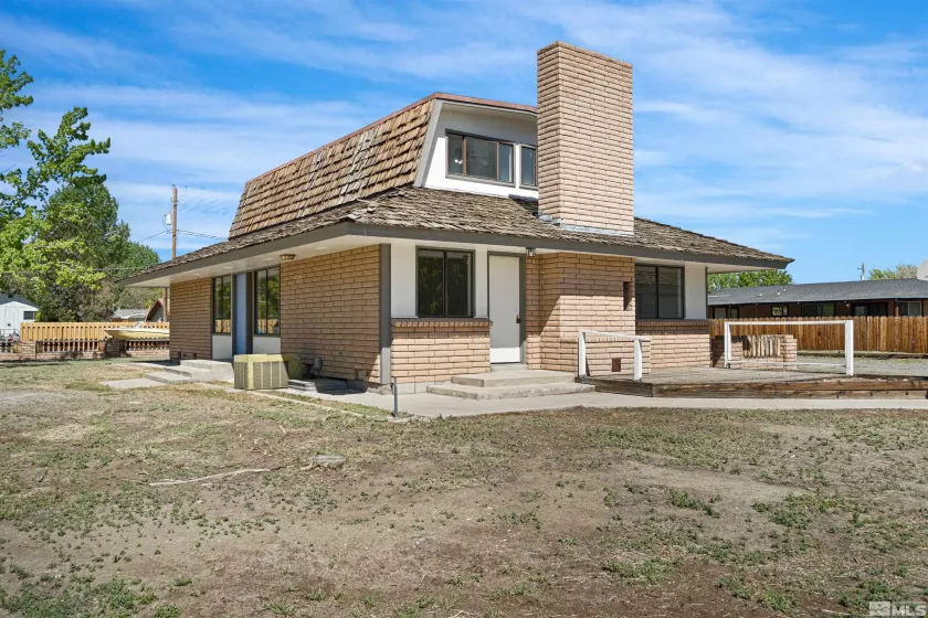 410 Madden, Yerington, Nevada 89447, 3 Bedrooms Bedrooms, ,2 BathroomsBathrooms,Residential,Residential,Madden,250006015