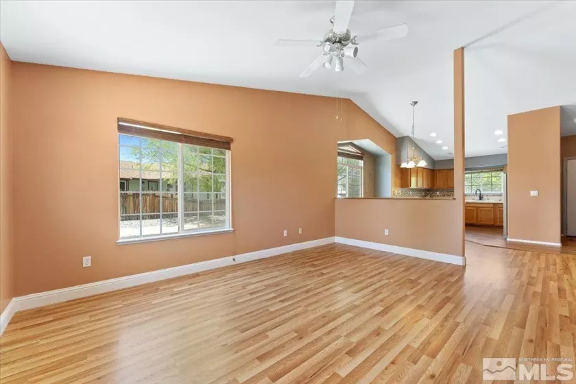 68 Rook, Sparks, Nevada 89441, 3 Bedrooms Bedrooms, ,2 BathroomsBathrooms,Residential,Residential,Rook,250006038