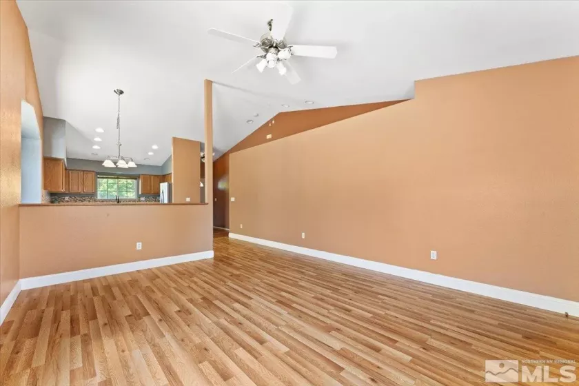 68 Rook, Sparks, Nevada 89441, 3 Bedrooms Bedrooms, ,2 BathroomsBathrooms,Residential,Residential,Rook,250006038