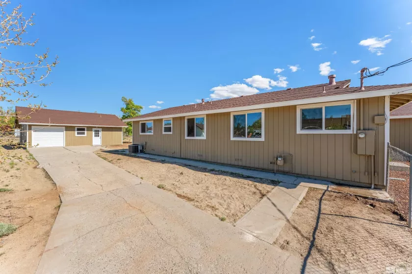 957 Arrowhead, Gardnerville, Nevada 89460, 5 Bedrooms Bedrooms, ,3 BathroomsBathrooms,Residential,Residential,Arrowhead,250006032