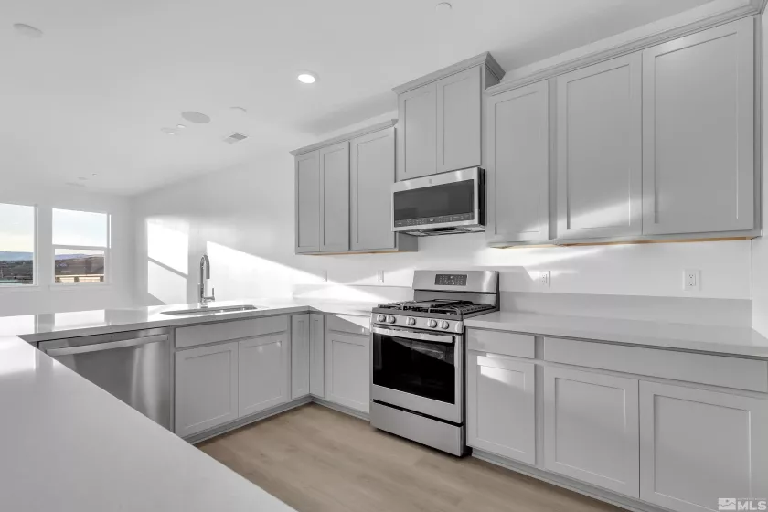 3164 Orrizonte, Reno, Nevada 89512, 3 Bedrooms Bedrooms, ,3 BathroomsBathrooms,Residential,Residential,Orrizonte,240013766
