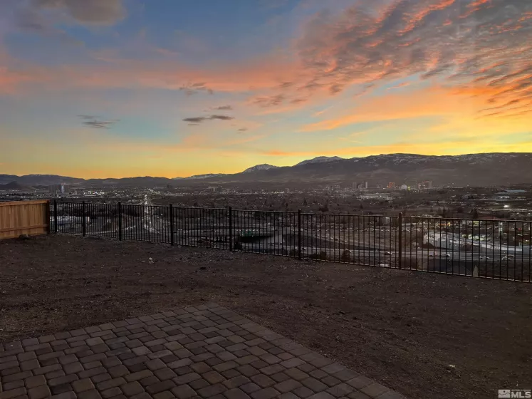 3164 Orrizonte, Reno, Nevada 89512, 3 Bedrooms Bedrooms, ,3 BathroomsBathrooms,Residential,Residential,Orrizonte,240013766