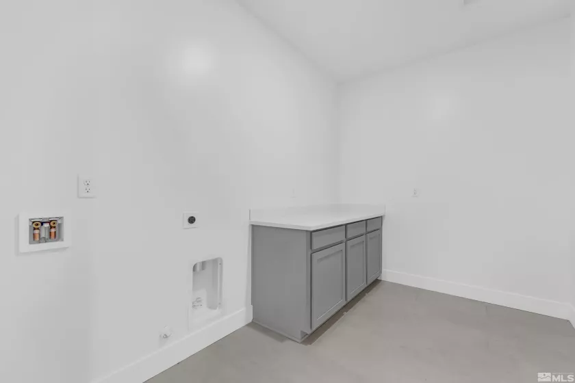 3164 Orrizonte, Reno, Nevada 89512, 3 Bedrooms Bedrooms, ,3 BathroomsBathrooms,Residential,Residential,Orrizonte,240013766