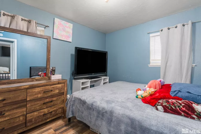 706 L, Sparks, Nevada 89431, 3 Bedrooms Bedrooms, ,1 BathroomBathrooms,Residential,Residential,L,250004838