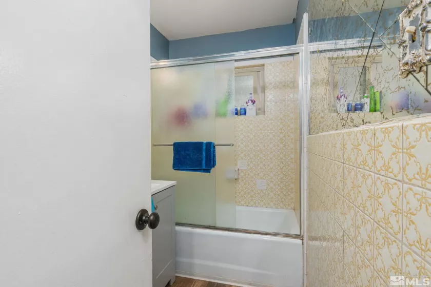 706 L, Sparks, Nevada 89431, 3 Bedrooms Bedrooms, ,1 BathroomBathrooms,Residential,Residential,L,250004838