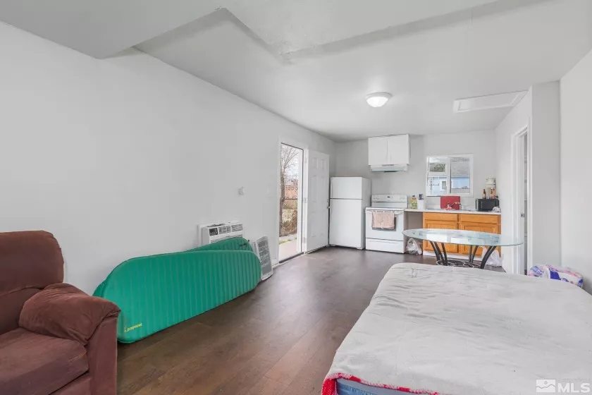 706 L, Sparks, Nevada 89431, 3 Bedrooms Bedrooms, ,1 BathroomBathrooms,Residential,Residential,L,250004838