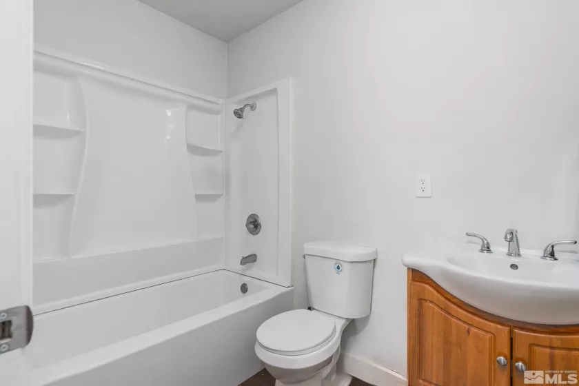 706 L, Sparks, Nevada 89431, 3 Bedrooms Bedrooms, ,1 BathroomBathrooms,Residential,Residential,L,250004838