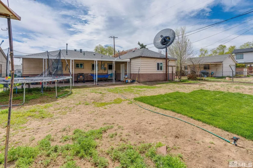 706 L, Sparks, Nevada 89431, 3 Bedrooms Bedrooms, ,1 BathroomBathrooms,Residential,Residential,L,250004838