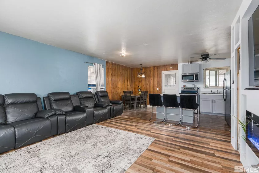 706 L, Sparks, Nevada 89431, 3 Bedrooms Bedrooms, ,1 BathroomBathrooms,Residential,Residential,L,250004838