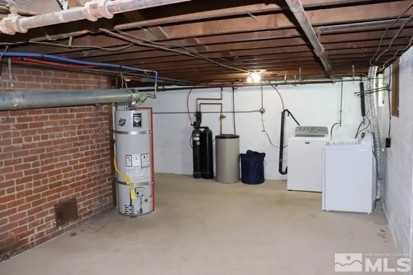 136 First, Winnemucca, Nevada 89445, 3 Bedrooms Bedrooms, ,2 BathroomsBathrooms,Residential,Residential,First,250004620