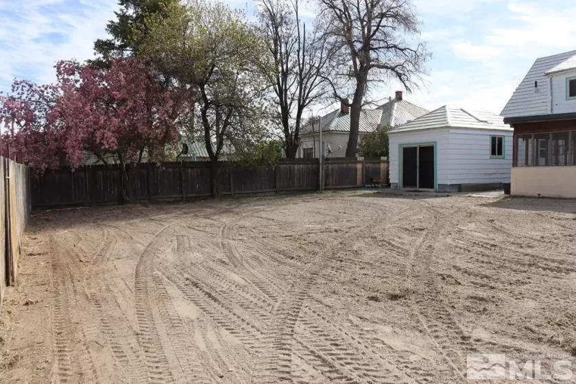 136 First, Winnemucca, Nevada 89445, 3 Bedrooms Bedrooms, ,2 BathroomsBathrooms,Residential,Residential,First,250004620