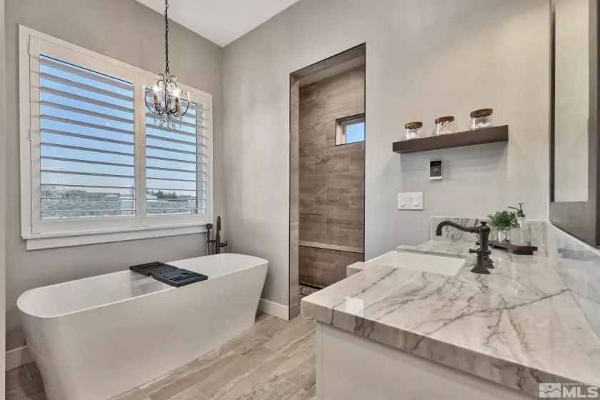 1409 Hunters Point, Gardnerville, Nevada 89410, 5 Bedrooms Bedrooms, ,5 BathroomsBathrooms,Residential,Residential,Hunters Point,240013037