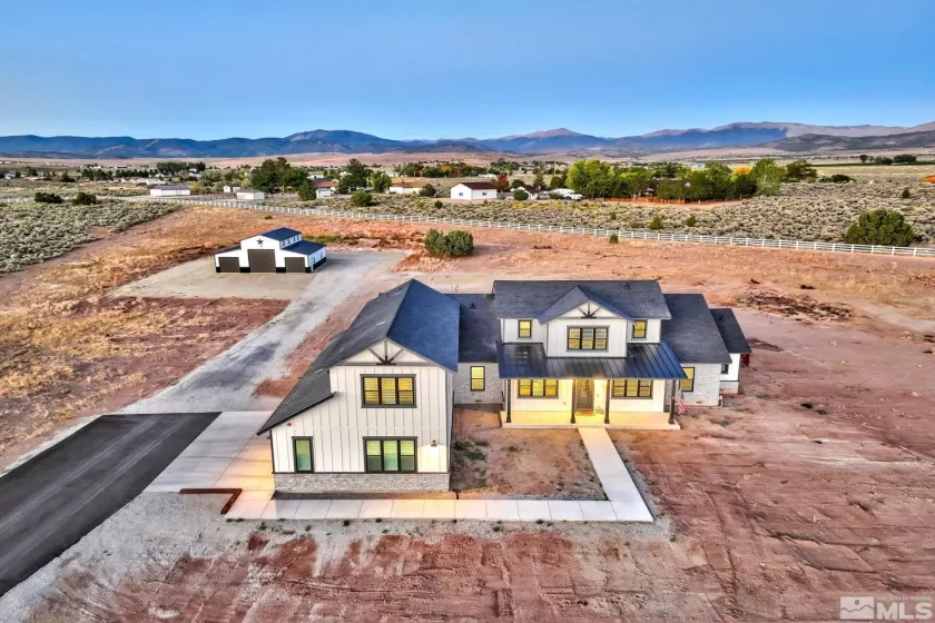 1409 Hunters Point, Gardnerville, Nevada 89410, 5 Bedrooms Bedrooms, ,5 BathroomsBathrooms,Residential,Residential,Hunters Point,240013037