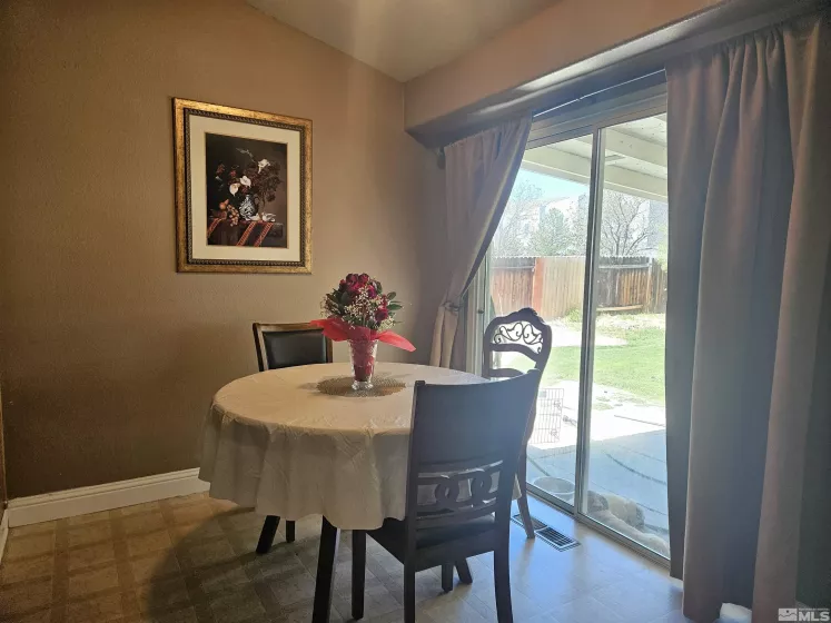8075 Shifting Sands, Reno, Nevada 89506, 4 Bedrooms Bedrooms, ,2 BathroomsBathrooms,Residential,Residential,Shifting Sands,240005920
