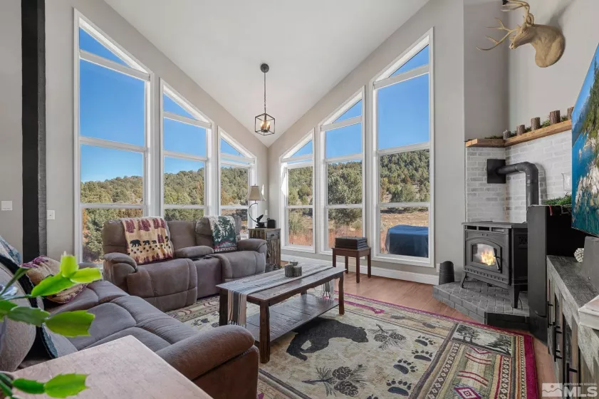 2241 Lousetown, Reno, Nevada 89521, 3 Bedrooms Bedrooms, ,3 BathroomsBathrooms,Residential,Residential,Lousetown,250003839