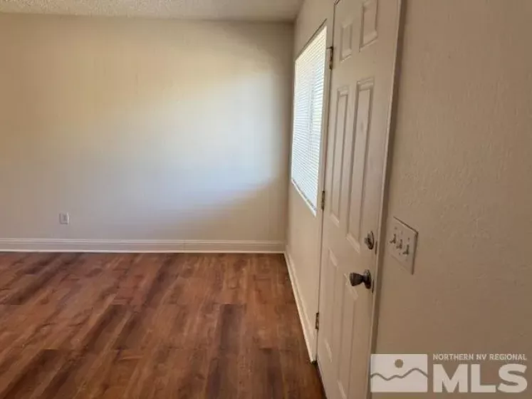 175 Grove, Reno, Nevada 89502, 1 Bedroom Bedrooms, ,1 BathroomBathrooms,Residential,Residential,Grove,250006023