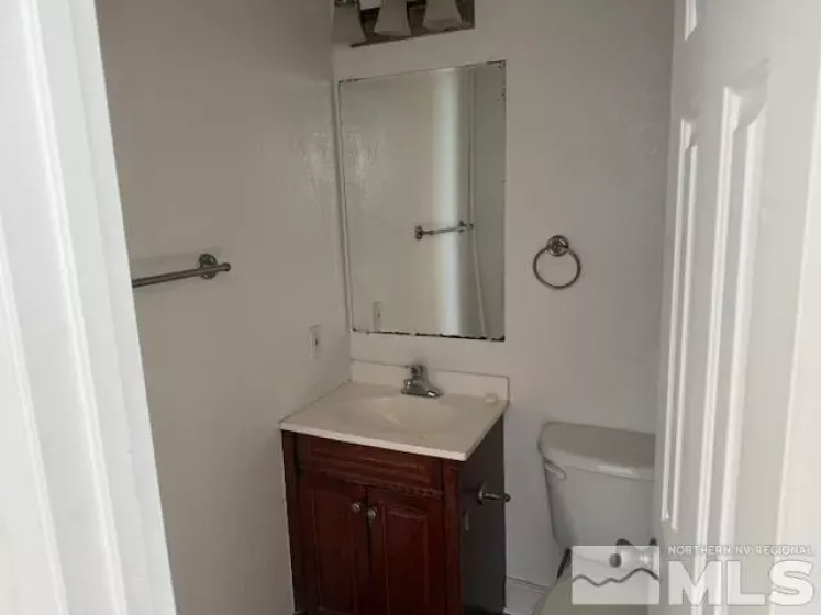 175 Grove, Reno, Nevada 89502, 1 Bedroom Bedrooms, ,1 BathroomBathrooms,Residential,Residential,Grove,250006023