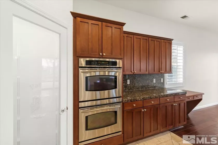 6131 Axis, Sparks, Nevada 89436, 4 Bedrooms Bedrooms, ,3 BathroomsBathrooms,Residential,Residential,Axis,250004465