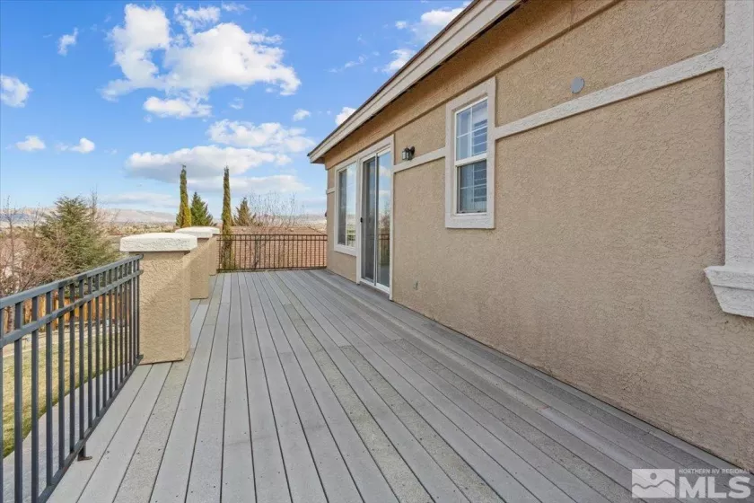 6131 Axis, Sparks, Nevada 89436, 4 Bedrooms Bedrooms, ,3 BathroomsBathrooms,Residential,Residential,Axis,250004465