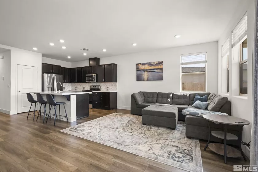 2275 Slater Mill, Sparks, Nevada 89441, 3 Bedrooms Bedrooms, ,2 BathroomsBathrooms,Residential,Residential,Slater Mill,250006028