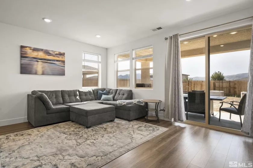 2275 Slater Mill, Sparks, Nevada 89441, 3 Bedrooms Bedrooms, ,2 BathroomsBathrooms,Residential,Residential,Slater Mill,250006028