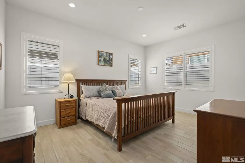 606 Braided Rope, Reno, Nevada 89511, 3 Bedrooms Bedrooms, ,4 BathroomsBathrooms,Residential,Residential,Braided Rope,250006037